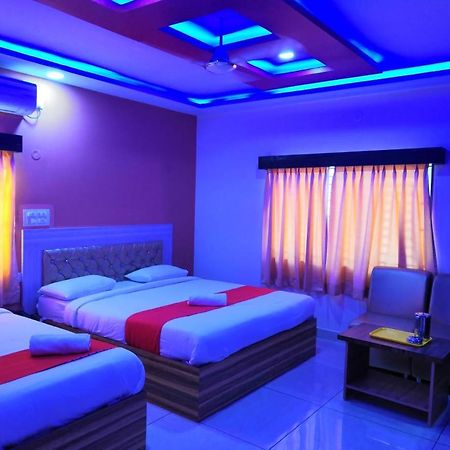 Hotel Prince Palace Бангалор Екстериор снимка